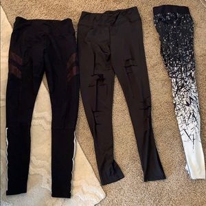 Bundle of three leggings